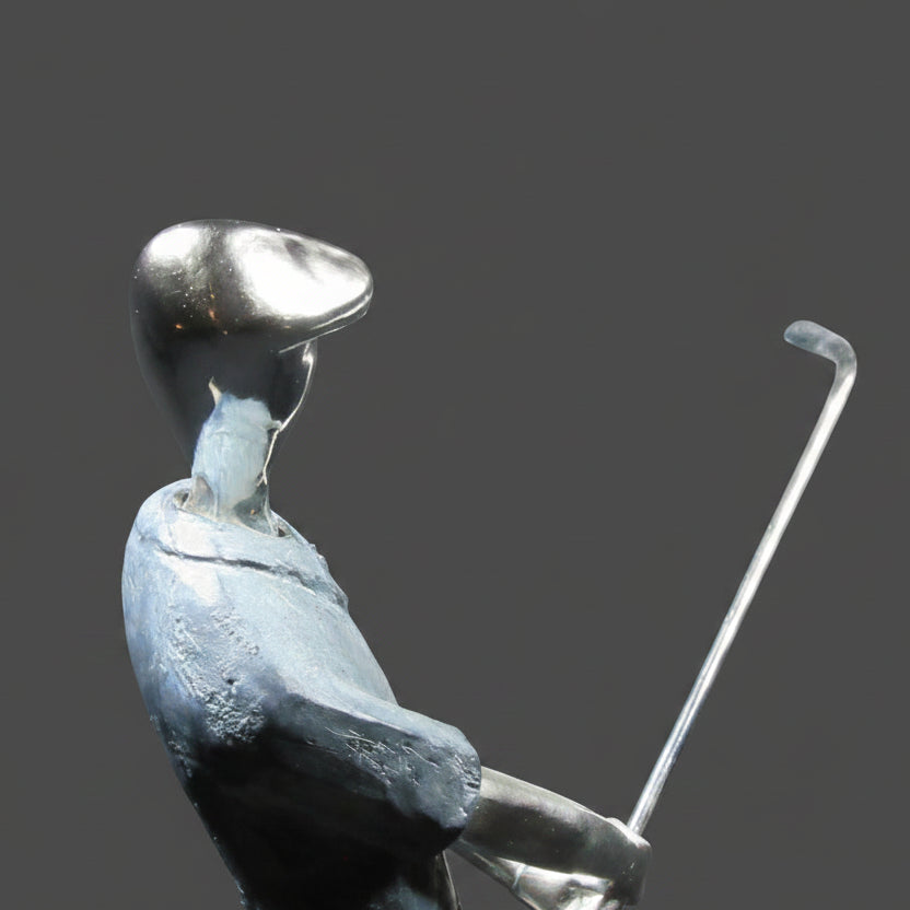 Sculpture - Stylish Golfer (18.5")