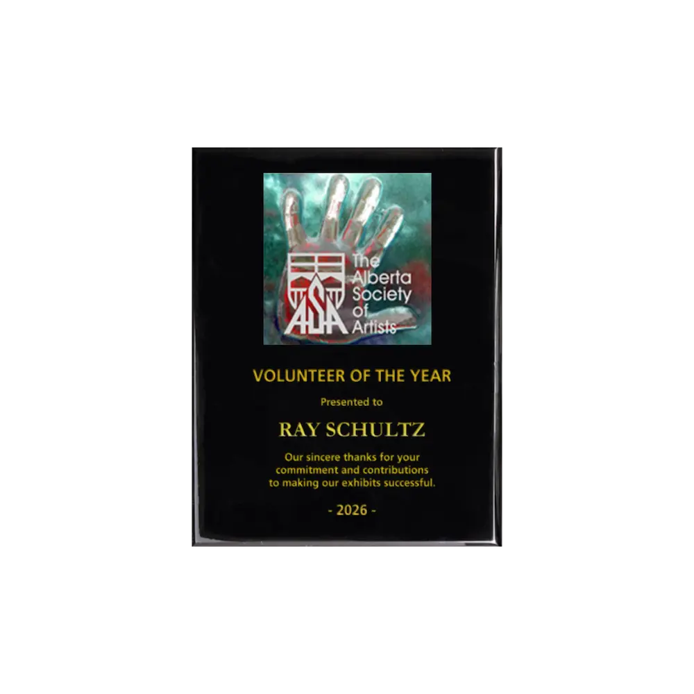 A photo of a Black Piano Finish plaque with a full-coloured plate on the top-half and laser engraving on the bottom-half.