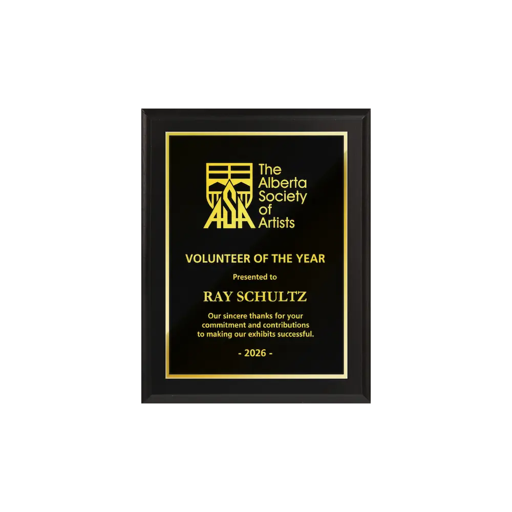 A photo of a Matte Black Laminate plaque with full traditional engraved plate.