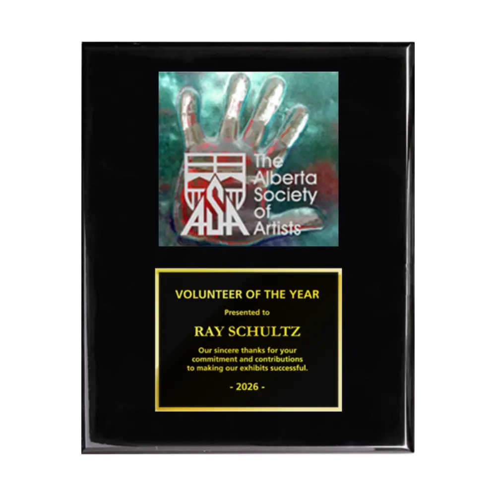 A photo of a Black Piano Finish plaque with a full-coloured plate on the top-half and traditional engraved plate on the bottom-half.