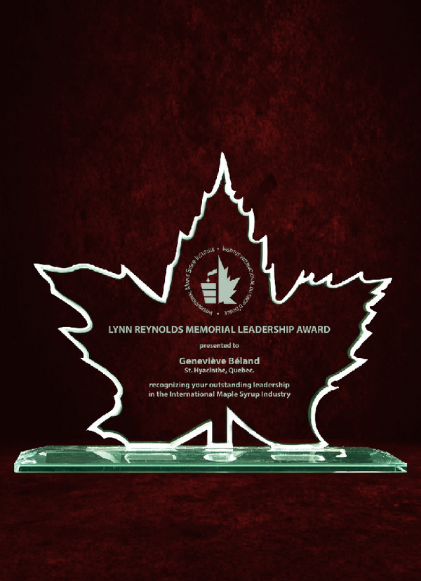 Jade Glass - Maple Leaf