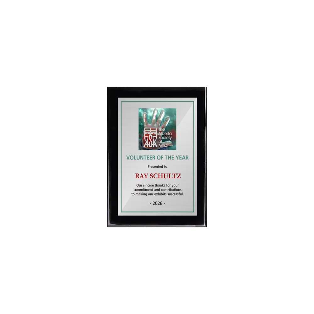 A photo of a Black Piano Finish plaque with a full colour plate.