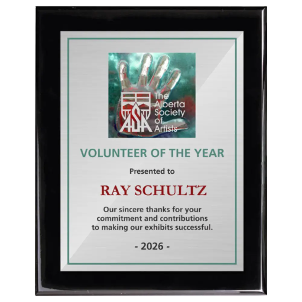 A photo of a Black Piano Finish plaque with a full colour plate.