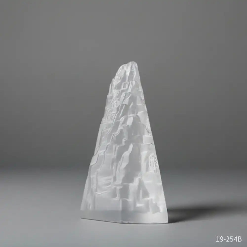 Optic Crystal - Everest Mountain